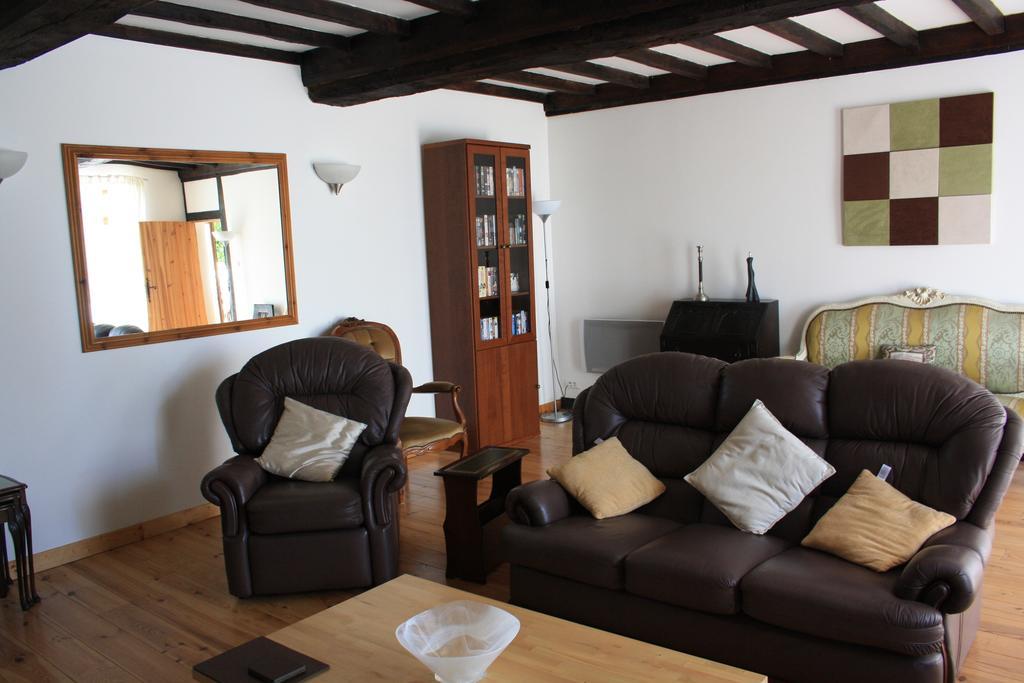L'Aide Frechu Guest House Mortain-Bocage Ruang foto